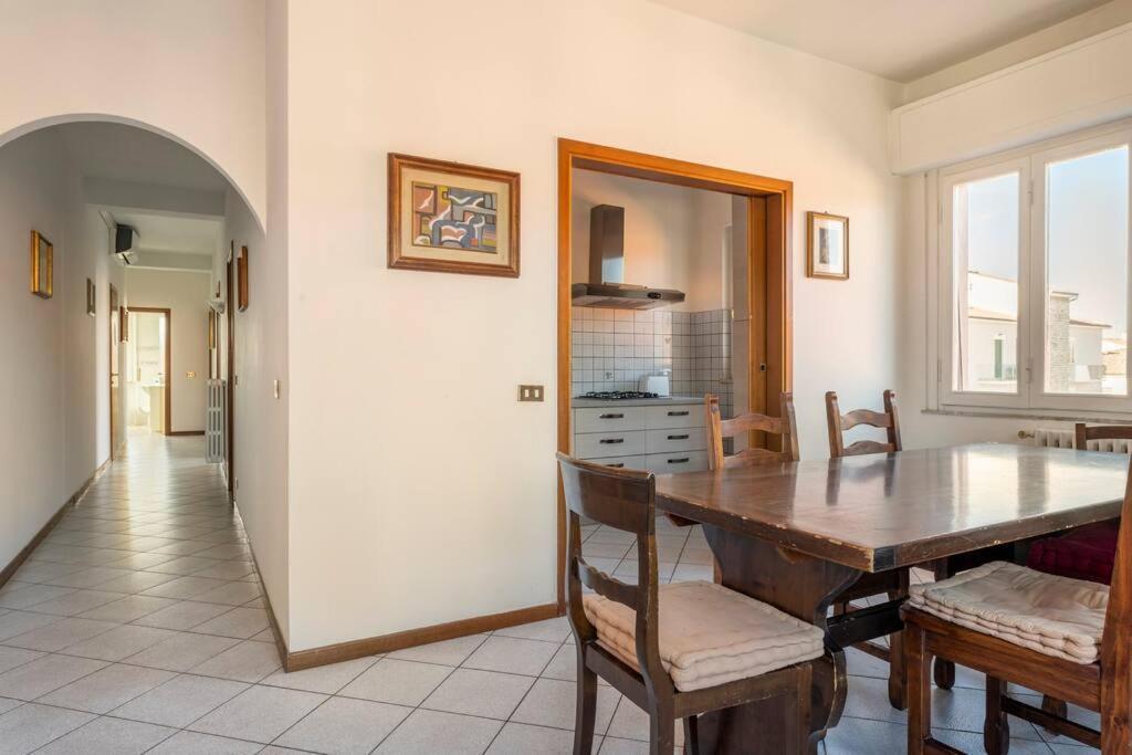 Chic Italian Escape - Casa Vacanze Lorusso Montecatini Terme Exteriér fotografie